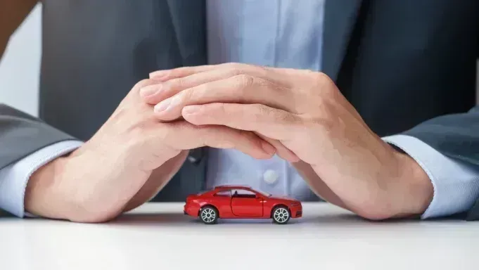 Можно ли сэкономить на страховке, не рискуя остаться без защиты